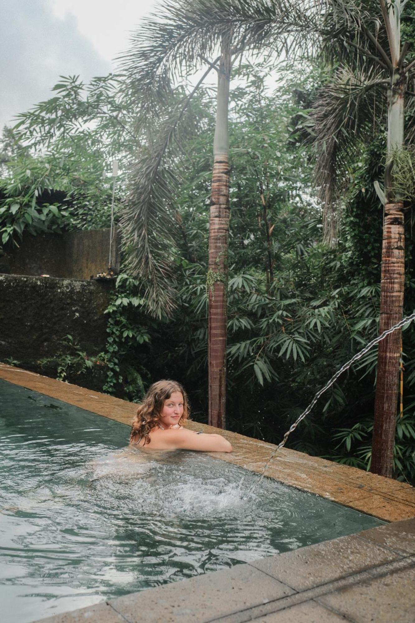 Adipana Bungalow-balinese Ubud